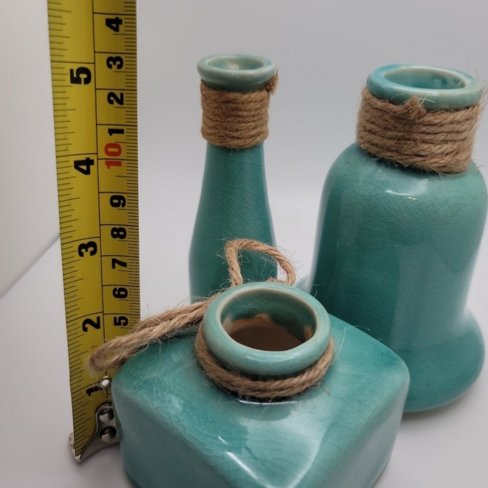 Turquoise mini Vases - Picture 5 of 12
